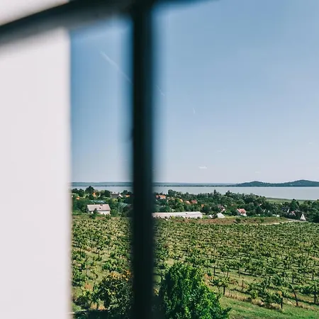 Obester Panzio ゲストハウス 3*